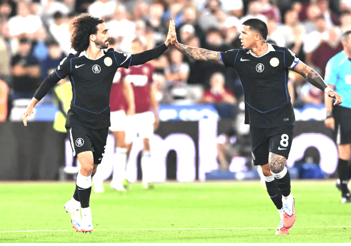 恩佐公开示好皇马引切尔西高层不满 更衣室矛盾