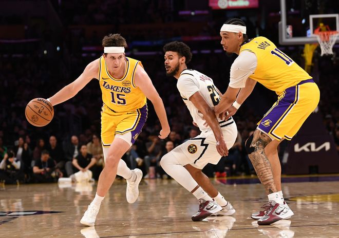 里夫斯绝平球助湖人涉险 东契奇0.5秒准绝杀掘金