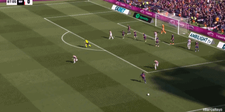 霍安-加西亚神扑救主 巴萨1-0力克巴列卡诺